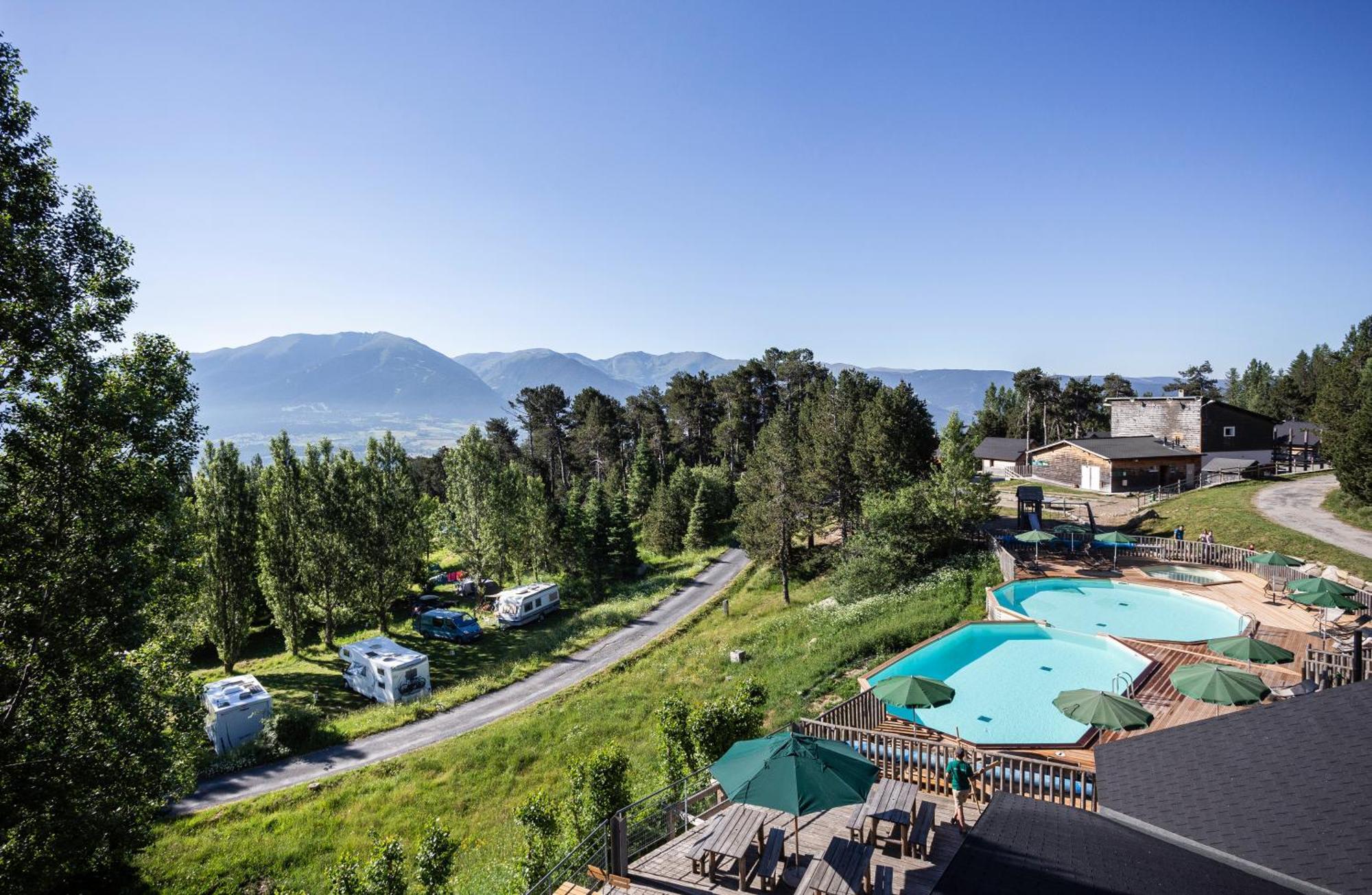 Campsite Huttopia Romeu Font-Romeu-Odeillo-Via