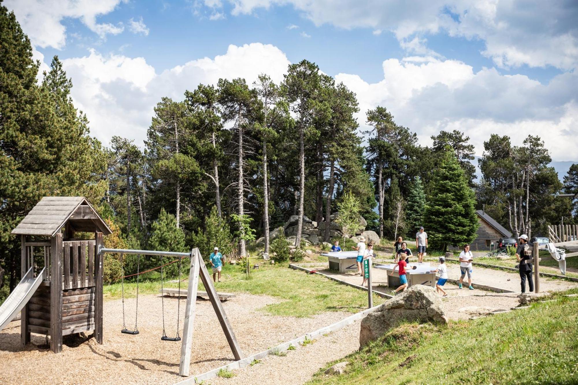 Huttopia Romeu 3* Font-Romeu-Odeillo-Via